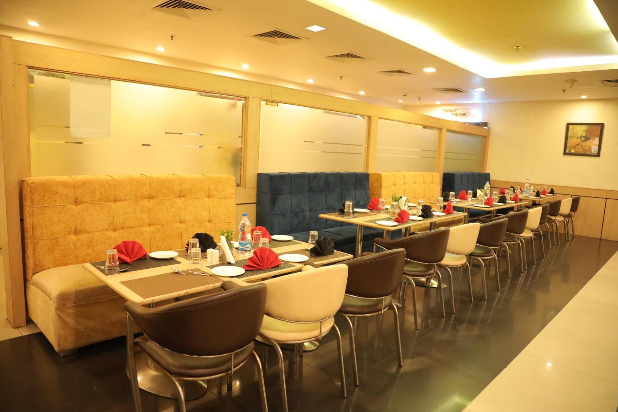 Hyphen Haridwar Grand Hotel Exterior photo