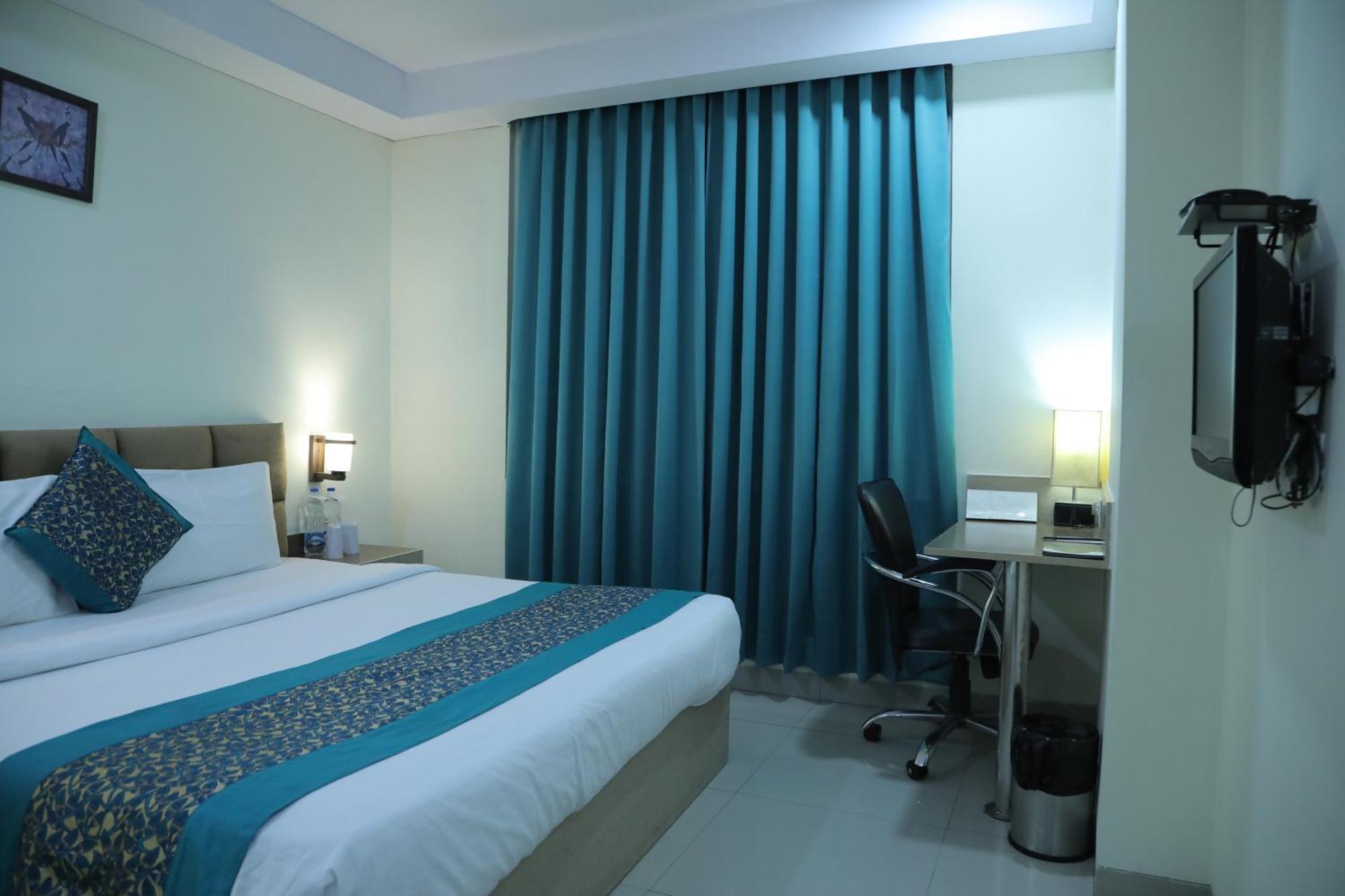 Hyphen Haridwar Grand Hotel Exterior photo