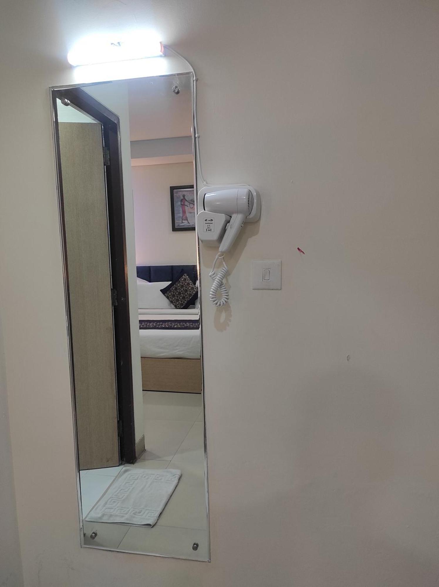 Hyphen Haridwar Grand Hotel Exterior photo